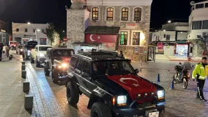 Bodrum’da şehitler düzenlenen konvoyla anıldı Bodrum’da şehitler düzenlenen konvoyla anıldı