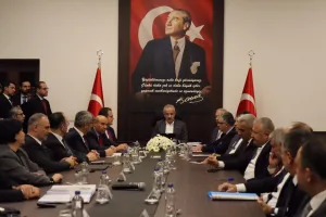 Bakan Uraloğlu: AK Parti Hükümetlerimizde Muğla'ya birçok yatırım yaptık Bakan Uraloğlu: AK Parti Hükümetlerimizde Muğla'ya birçok yatırım yaptık