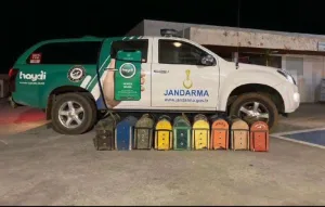 Menteşe'de horoz dövüşü baskını: 346 bin lira ceza kesildi Menteşe'de horoz dövüşü baskını: 346 bin lira ceza kesildi