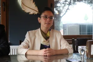 Gonca Köksal basınla buluştu: “Menteşe'nin en büyük sorunu kendi potansiyelini açığa çıkaramaması”