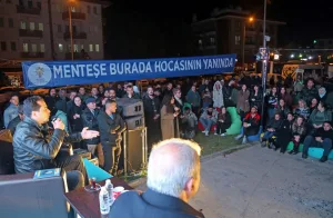 Şadi Ballı: “Yollarımızın hali içler acısı, patates tarlası gibi”