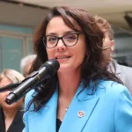 Geçtiğimiz ay hizmete açılmıştı: Menteşe Kent Meydanı için anket başlatıldı