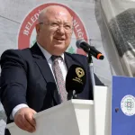 Geçtiğimiz ay hizmete açılmıştı: Menteşe Kent Meydanı için anket başlatıldı