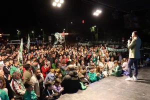 Muğlaspor taraftarları şampiyonluğu kutladı Muğlaspor taraftarları şampiyonluğu kutladı