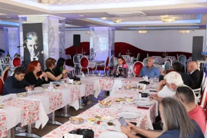 Başkan Ünlü: Marmaris Belediyesi'nin 650 milyon civarında borcu var Başkan Ünlü: Marmaris Belediyesi'nin 650 milyon civarında borcu var