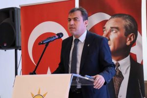 Mustafa Algan yeniden AK Parti Menteşe İlçe Başkanı seçildi