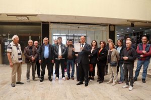 Mustafa Muğlalı İşhanı esnafı Erdoğan ve Özel’e seslendi: “Dolandırıldık”