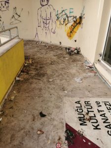 Menteşe Belediyesi: “İş hanı güvenlik gerekçesiyle kapatıldı”