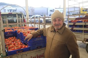 Muğla Büyükşehir Belediyesi, üreticilerin alacaklarına garantör oldu