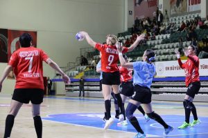 Yalıkavakspor sezonu galibiyetle tamamladı Yalıkavakspor sezonu galibiyetle tamamladı