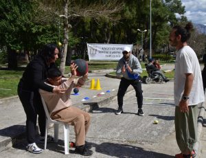 Özel bireyler ve üniversite öğrencileri buluştu Özel bireyler ve üniversite öğrencileri buluştu