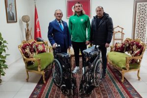 Muğlaspor oyuncuları primleriyle engelli bireylere destek oldu