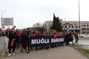 Muğla Barosu avukatları eylemde: “Seçimle gelen seçimle gider”