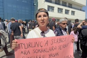 Marmaris esnafından belediyeye tepki: "Rant değil geçim derdindeyiz"