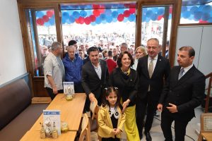 Menteşe'de "Bi’ Balık" açıldı