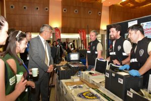 MSKÜ’de geleceğe yatırım: Öğrenciler ve kurumlar aynı platformda MSKÜ’de geleceğe yatırım: Öğrenciler ve kurumlar aynı platformda