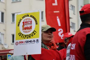 Muğla’da 1 Mayıs coşkusu: Yağmura rağmen binlerce kişi alanlardaydı