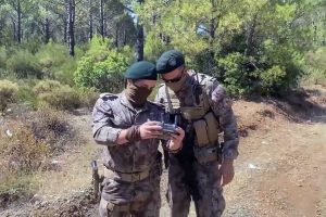 Komando, Polis Özel Harekât ve orman ekipleri ‘Yeşil Vatan' nöbetinde