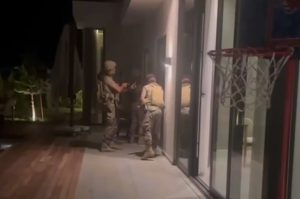 Suç örgütü liderleri Bodrum’da tatilde yakalandı Suç örgütü liderleri Bodrum’da tatilde yakalandı