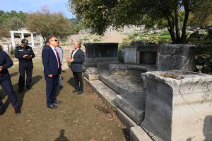 Vali Akbıyık: "Kaunos, bu toprakların hafızasıdır"