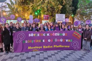 Muğla'da kadınlar şiddete karşı meydandaydı