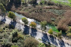 Kadın Azmağı'nın korunması için 240 metre korkuluk yapıldı Kadın Azmağı'nın korunması için 240 metre korkuluk yapıldı