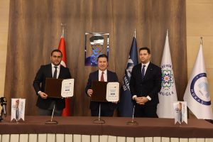 İlk konut projesi için imzalar atıldı: "MUKAŞ, Muğla’nın TOKİ’si"                  