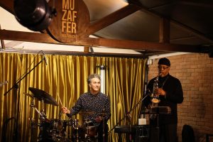 Ayakta alkışlanan performans: Mabolla’da Caz Gecesi