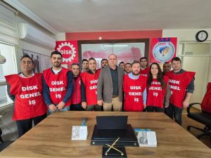 Ahmet Aras: "Sendikalarımız arasında ayrım yapmayız"