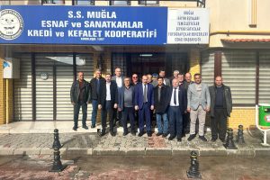 Menteşe muhtarlarından esnaf odalarına hayırlı olsun ziyareti Menteşe muhtarlarından esnaf odalarına hayırlı olsun ziyareti