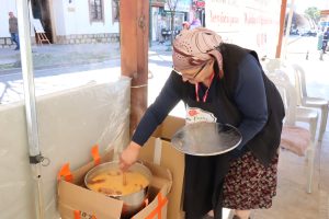 Pembe Telli’nin tarhanası Yeryüzü Pazarı’nın gözdesi