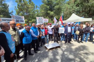 Bodrum'da turizm işçileri grevde: "İş ekmek yoksa barış da yok"