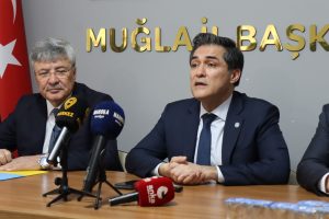 İYİ Partili Buğra Kavuncu Muğla’da konuştu: “Milletten kaçan iktidar, sandığı milletin önüne getirsin”