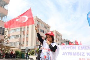 Muğla’da 1 Mayıs: "Çalınan geleceğimizi geri alacağız"