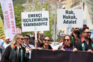 Muğla’da 1 Mayıs: "Çalınan geleceğimizi geri alacağız"