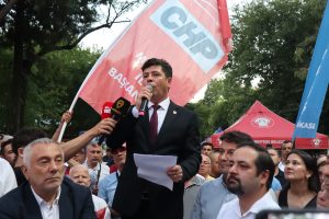 Kızıl’ın görevden alınmasına tepki: “Muğla, 13 ilçe başkanıyla tarihin doğru yerinde” Kızıl’ın görevden alınmasına tepki: “Muğla, 13 ilçe başkanıyla tarihin doğru yerinde”